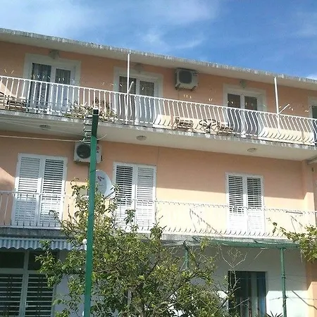 Hotell Jela Makarska