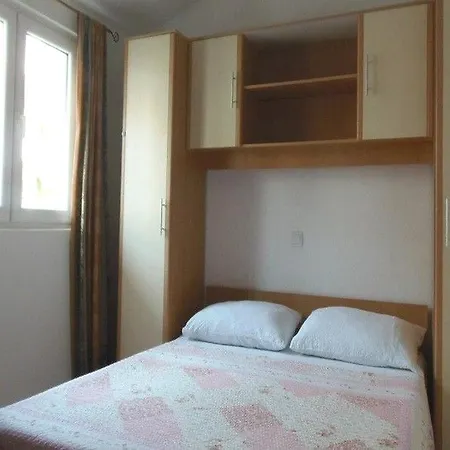 Hotell Jela 3*